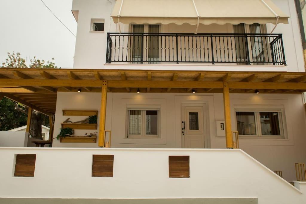 Alfa House W/ View & Barbeque In Pythagorion Pythagóreion Exterior foto